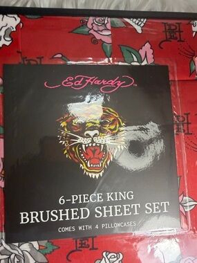 Ed Hardy Red Floral & Skull Brushed King Sheet Set
